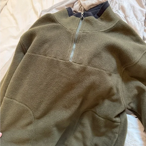 navy green fleece L - Picture 13 of 14